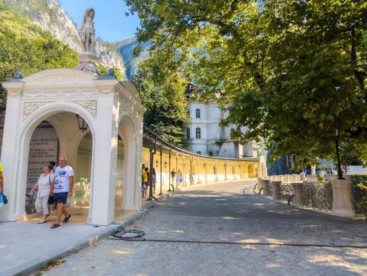 Casa Anne Otel Băile Herculane Dış mekan fotoğraf